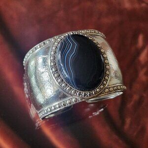 Retired Chunky Brighton Botswana Agate Hammered Wide Hinge Cuff Bracelet.